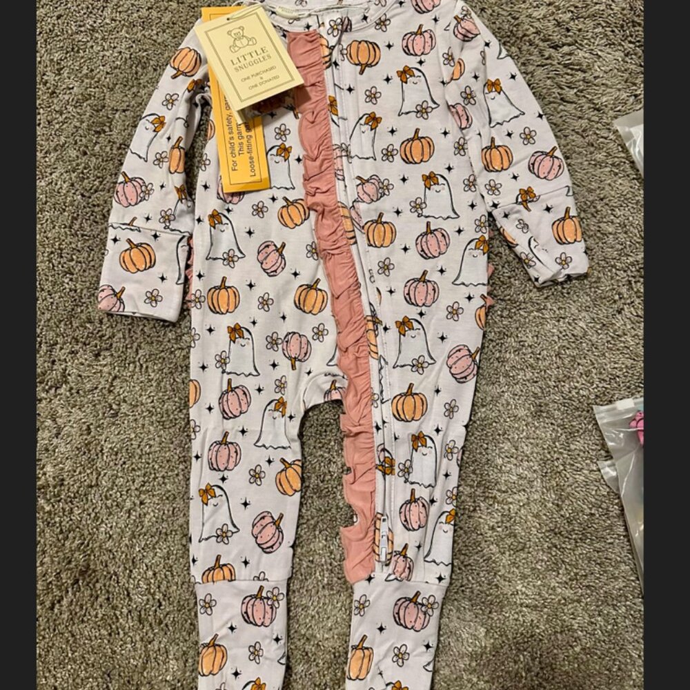 Little Snuggles Halloween Print Ruffled Convertible Pajamas 6/9